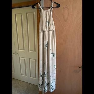 Show Me Your Mumu - Amanda Maxi Dress - Size Medium - Bouquet Toss Pattern